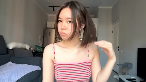 Akemi online show from 28, 10, 2025