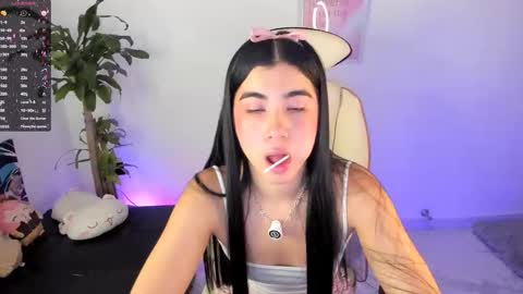 Snapshot of cyber_lizz chatting on 17, 3, 2026 Liz online show from 17, 3, 2026