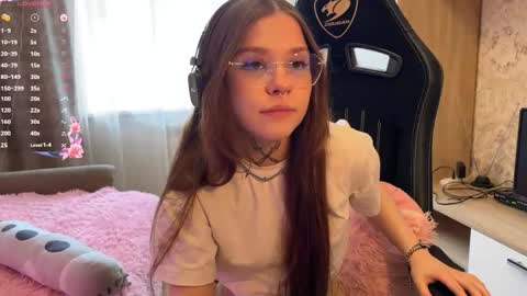 Snapshot of cyber_shawty chatting on 22, 4, 2026 cyber_shawty online show from 22, 4, 2026