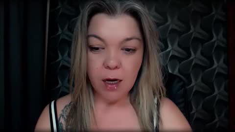 Snapshot of cyberdomme chatting on 25, 3, 2026 Full time mean bitch. online show from 25, 3, 2026