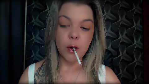 Snapshot of cyberdomme chatting on 21, 4, 2026 Full time mean bitch. online show from 21, 4, 2026