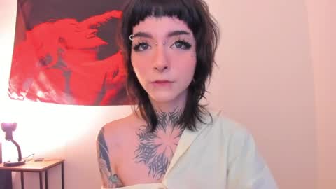 Snapshot of cyberia____________________ chatting on 23, 4, 2026 cel I am independent Help me reach 200 thumbs up uwu online show from 23, 4, 2026