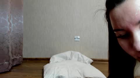 Snapshot of cyberoneee chatting on 10, 2, 2025 cyber online show from 10, 2, 2025