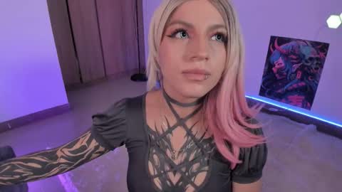 Snapshot of cyberzoe chatting on 14, 1, 2026 cyber zoe online show from 14, 1, 2026