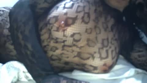 Snapshot of cyndy3393 chatting on 21, 4, 2026 cyndy3393 online show from 21, 4, 2026