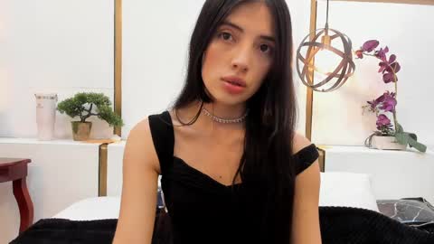 Snapshot of cynthia1fox chatting on 14, 4, 2026 Cynthia1fox online show from 14, 4, 2026