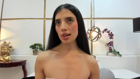 Snapshot of cynthia1fox chatting on 22, 4, 2026 Cynthia1fox online show from 22, 4, 2026