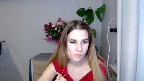 Snapshot of cyntianatural chatting on 21, 2, 2025 CyntiaNatural online show from 21, 2, 2025