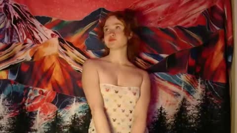 Snapshot of cypresskneez chatting on 17, 4, 2026 cypresskneez online show from 17, 4, 2026