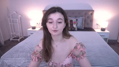 Snapshot of cyrenaluxe chatting on 5, 6, 2026 Cyrena online show from 5, 6, 2026