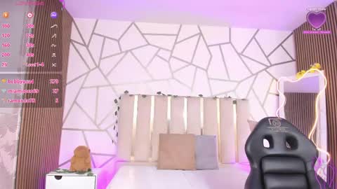 cyrus_tay online show from 11, 5, 2026