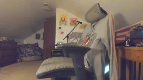 Andrew Thomas online show from 10, 9, 2025