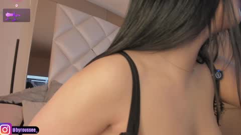 Snapshot of d_kimrouse_h chatting on 13, 5, 2026 Kim online show from 13, 5, 2026