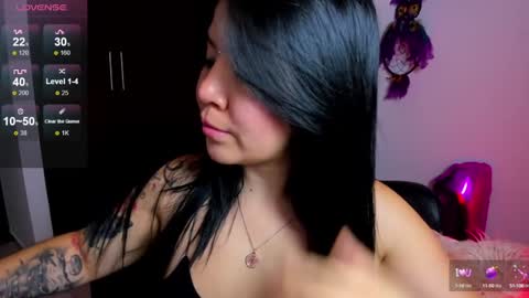 Ailyn  online show from 24, 1, 2025