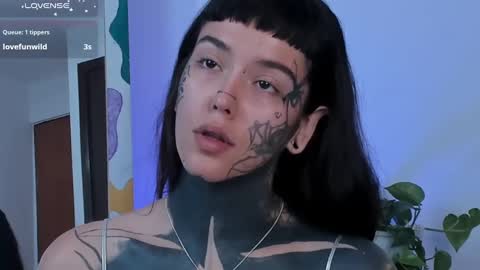 Darlene online show from 9, 3, 2025