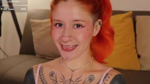 Snapshot of daarlene chatting on 2, 3, 2026 Darlene online show from 2, 3, 2026