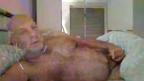 Snapshot of dab2912 chatting on 28, 4, 2026 dab2912 online show from 28, 4, 2026