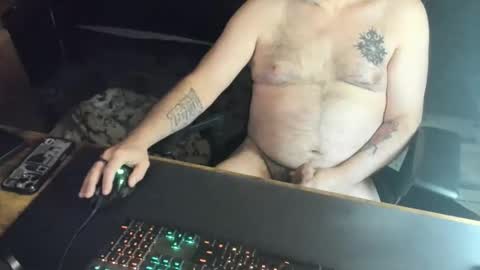 Snapshot of dadbodfatrod chatting on 7, 1, 2026 Daddy online show from 7, 1, 2026