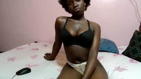 Snapshot of daddies_love02 chatting on 2, 5, 2026 mish online show from 2, 5, 2026