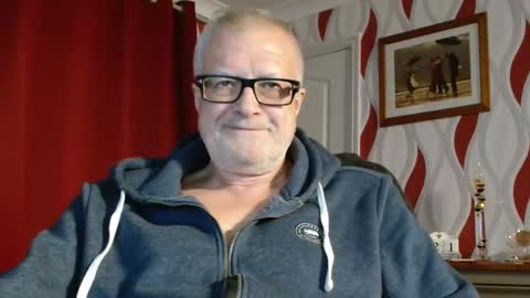 Brian ... online show from 21, 10, 2025