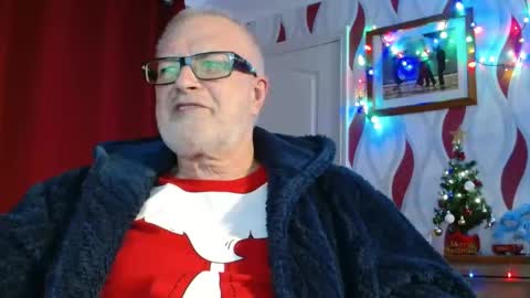 Snapshot of daddiescockforyou chatting on 22, 12, 2025 Brian ... online show from 22, 12, 2025
