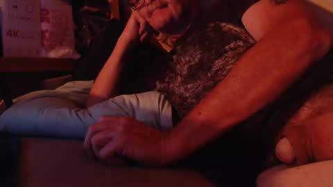 Snapshot of daddiesmonstercock chatting on 12, 9, 2025 daddiesmonstercock online show from 12, 9, 2025