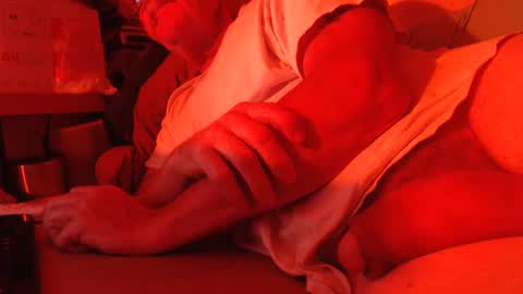 Snapshot of daddiesmonstercock chatting on 28, 9, 2025 daddiesmonstercock online show from 28, 9, 2025