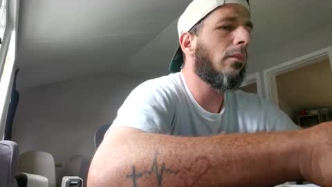 Snapshot of daddo1477 chatting on 24, 10, 2025 daddo1477 online show from 24, 10, 2025