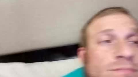 Snapshot of daddydeeevooo chatting on 21, 4, 2026 daddydeeevooo online show from 21, 4, 2026