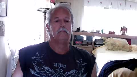 Snapshot of daddydick873570 chatting on 1, 8, 2026 daddydick873570 online show from 1, 8, 2026