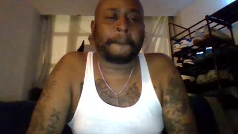 Snapshot of daddydickxm chatting on 4, 4, 2026 daddydickxm online show from 4, 4, 2026