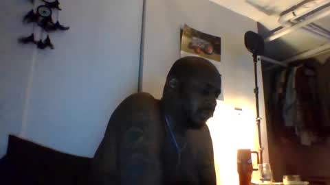 Snapshot of daddydickxm chatting on 26, 4, 2026 daddydickxm online show from 26, 4, 2026