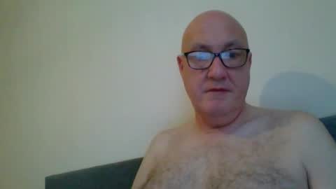Snapshot of daddyhere4uall6 chatting on 7, 11, 2025 daddyhere4uall6 online show from 7, 11, 2025