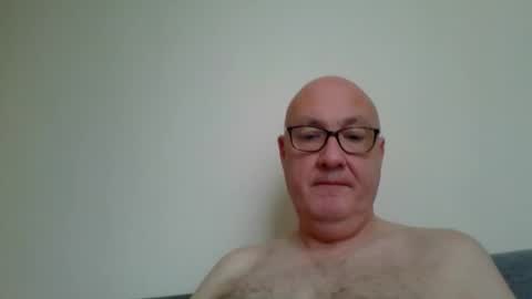 Snapshot of daddyhere4uall6 chatting on 9, 11, 2025 daddyhere4uall6 online show from 9, 11, 2025