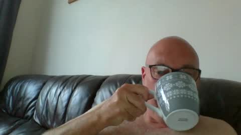 Snapshot of daddyhere4uall8 chatting on 5, 8, 2026 daddyhere4uall8 online show from 5, 8, 2026