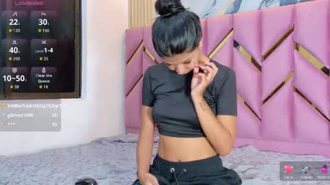 JAZMIN online show from 20, 9, 2025