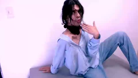 Snapshot of daddyisuues902440 chatting on 8, 3, 2025 tayler online show from 8, 3, 2025