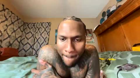 Snapshot of daddyjanimal chatting on 7, 11, 2025 sexy tatted king bbc online show from 7, 11, 2025