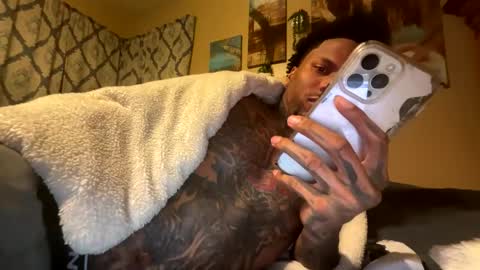 Snapshot of daddyjanimal chatting on 21, 2, 2026 sexy tatted king bbc online show from 21, 2, 2026