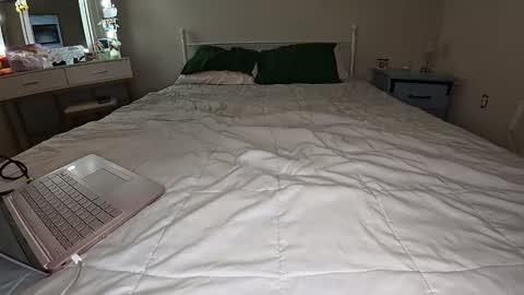 Snapshot of daddylongdick03 chatting on 11, 4, 2026 daddylongdick03 online show from 11, 4, 2026