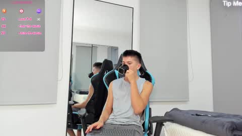 Snapshot of daddyrich4u chatting on 8, 10, 2025 daddyrich4u online show from 8, 10, 2025