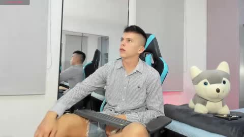 Snapshot of daddyrich4u chatting on 24, 4, 2026 daddyrich4u online show from 24, 4, 2026