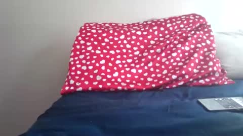 Snapshot of daddyscumslut211 chatting on 10, 2, 2026 fairylee21 online show from 10, 2, 2026