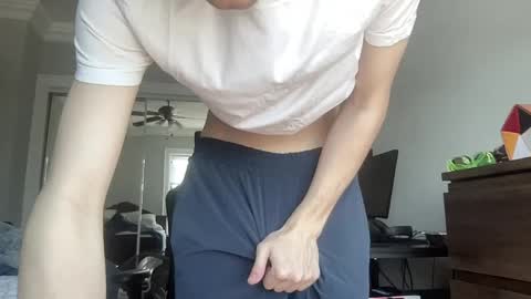 Snapshot of daddysfavorite01 chatting on 2, 5, 2026 daddys boy online show from 2, 5, 2026