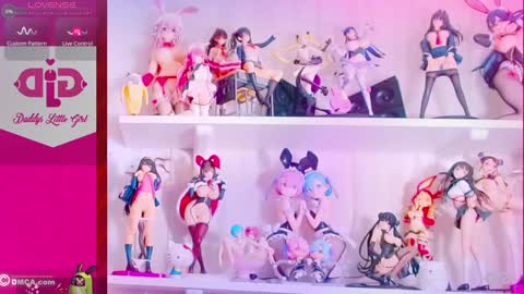 Im Andrea Nice to see you here  I love patterns soo much online show from 1, 12, 2025