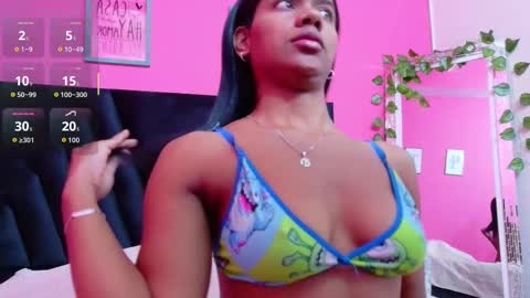 Anny  online show from 11, 11, 2025