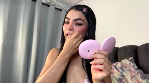 Snapshot of daddysweeeetbody chatting on 15, 3, 2026 Sophie online show from 15, 3, 2026