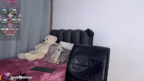Snapshot of daddysweeeetbody chatting on 25, 5, 2026 Sophie online show from 25, 5, 2026