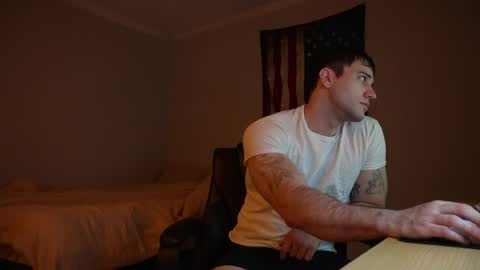 Snapshot of daddywassuppp4 chatting on 12, 4, 2026 Jon online show from 12, 4, 2026