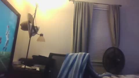 Snapshot of daddyyankeeny chatting on 18, 12, 2024 daddyyankeeny online show from 18, 12, 2024